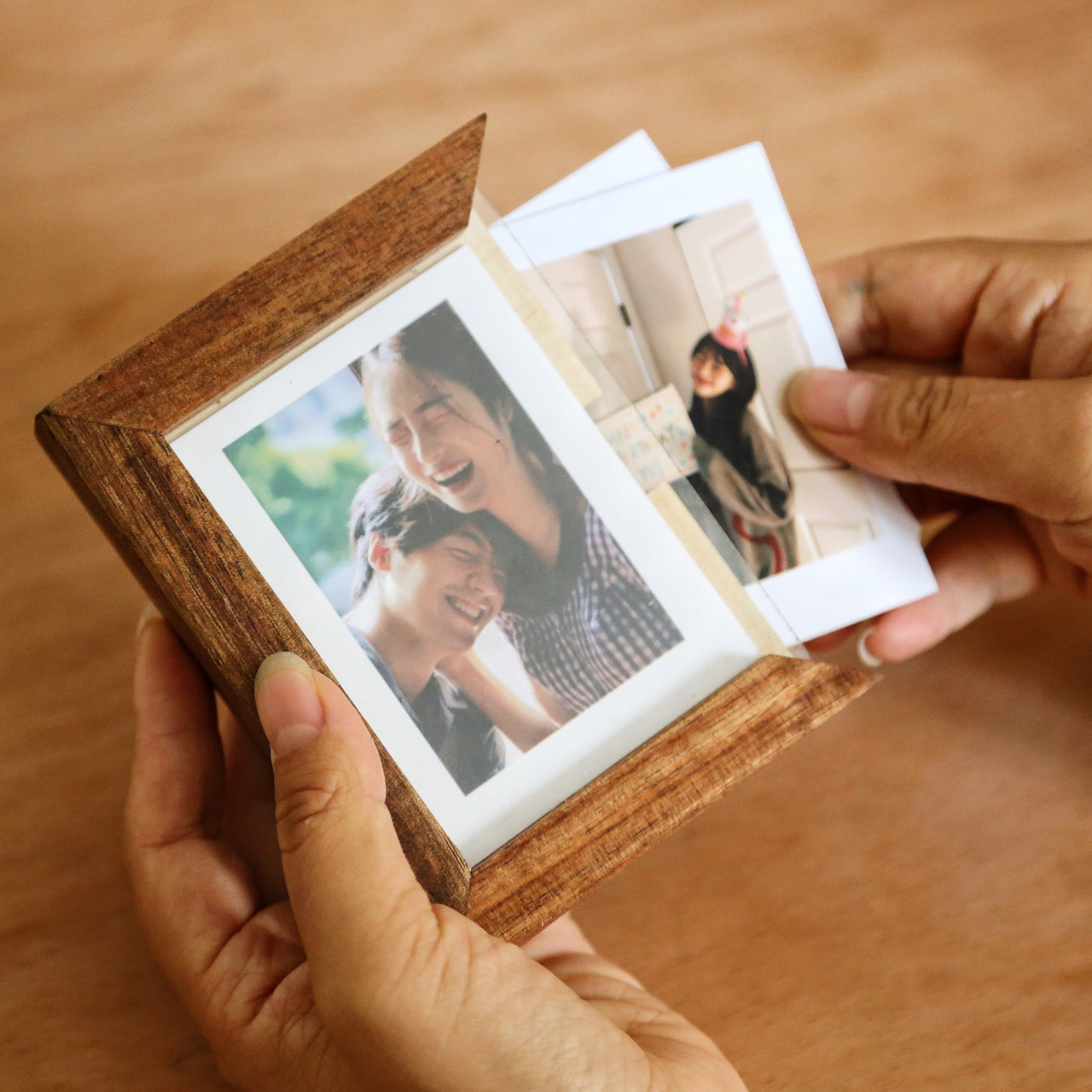 Photo Frame Magnet, Self-Adhesive Refrigerator Magnet Frame for